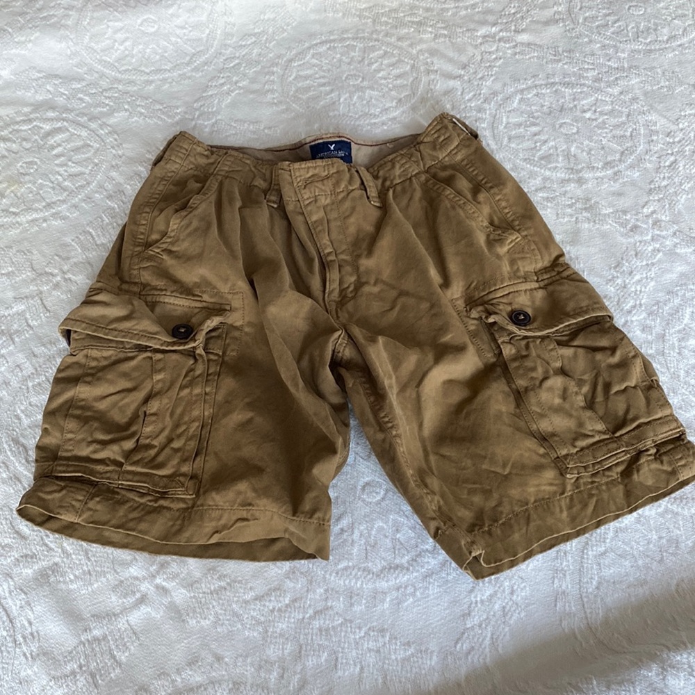 American Eagle cargo shorts